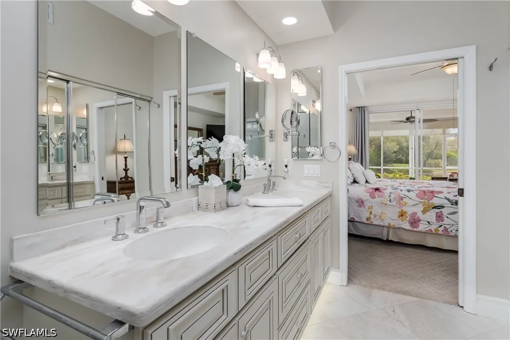 Beach Resort Drive #5 Naples, FL 34114