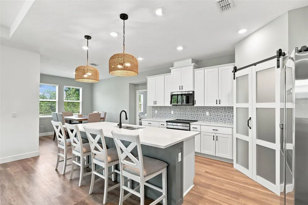 3295 ARCH AVENUE Ormond Beach, FL 32174