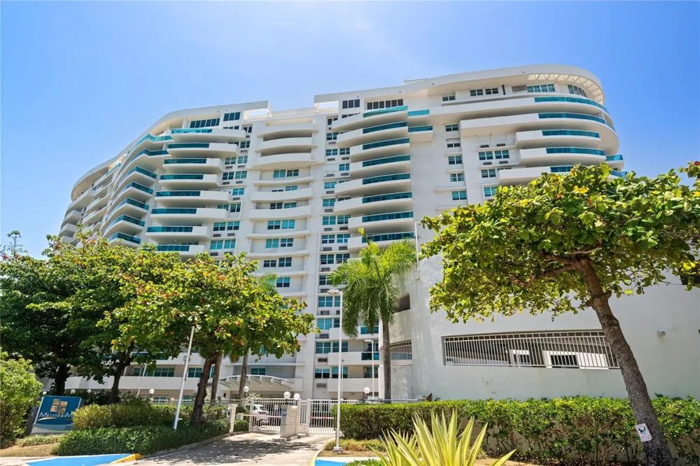 550 Constitucion Ave., MILLENIUM #PH09 San Juan, PR 00901