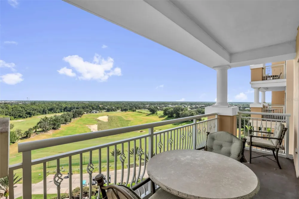 7593 GATHERING DRIVE #707 Reunion, FL 34747