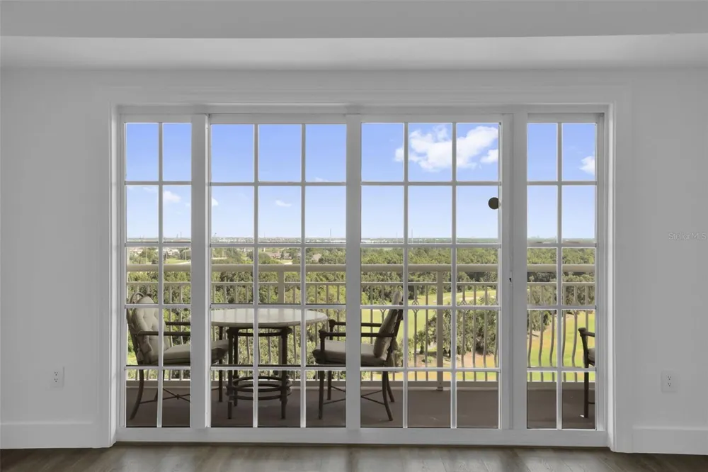 7593 GATHERING DRIVE #707 Reunion, FL 34747