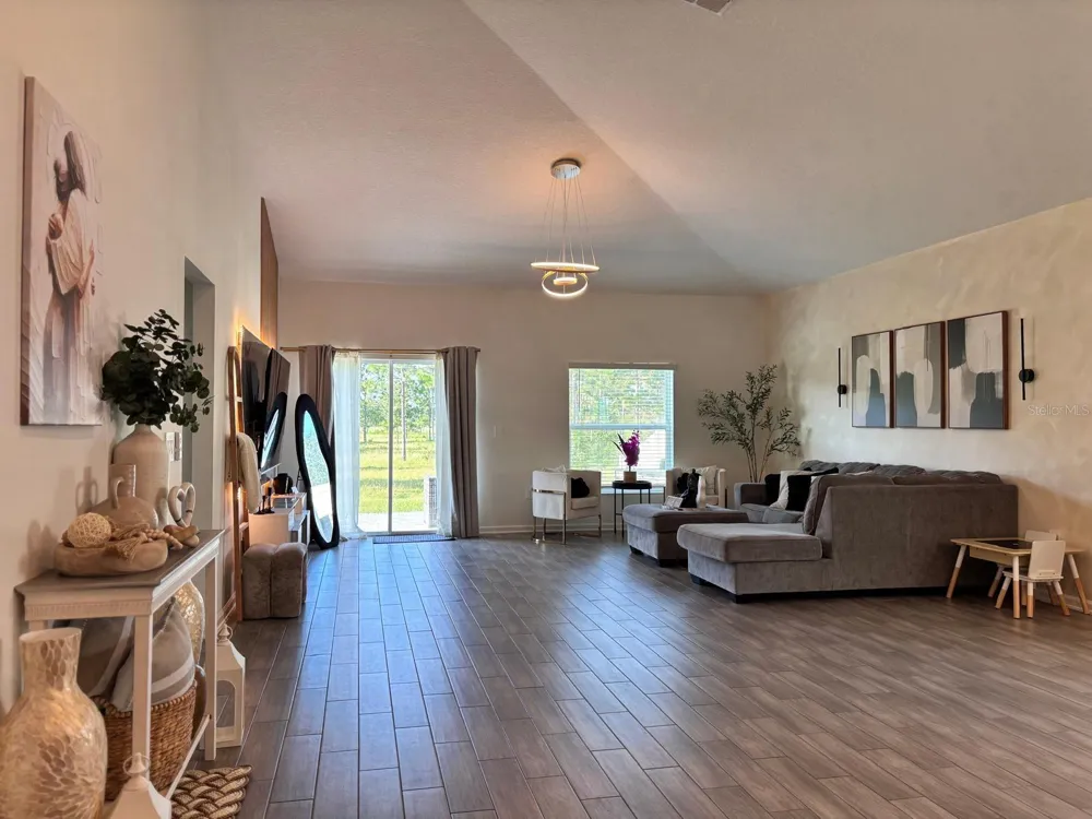 771 HITCH LOOP St Cloud, FL 34772
