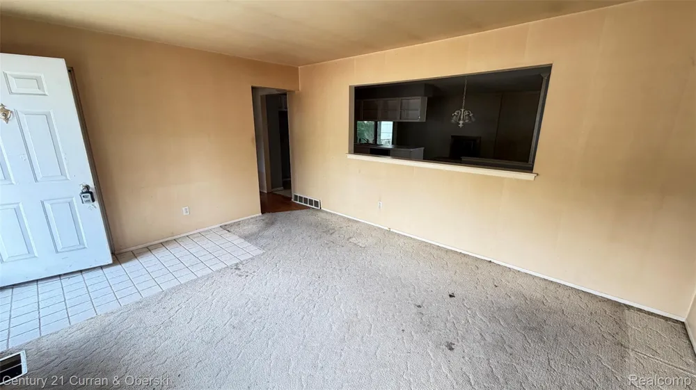 38609 Scott Drive Westland City, MI 48186