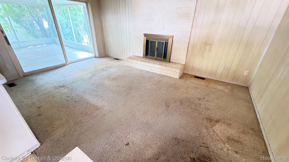 38609 Scott Drive Westland City, MI 48186