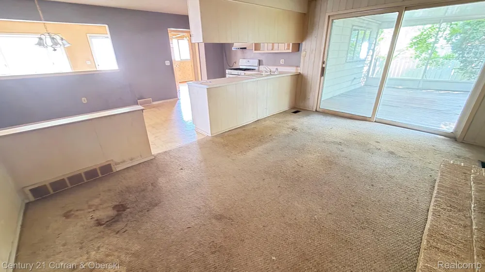 38609 Scott Drive Westland City, MI 48186