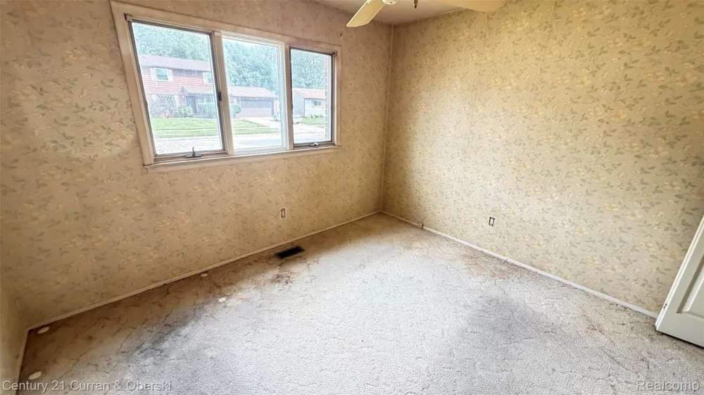 38609 Scott Drive Westland City, MI 48186