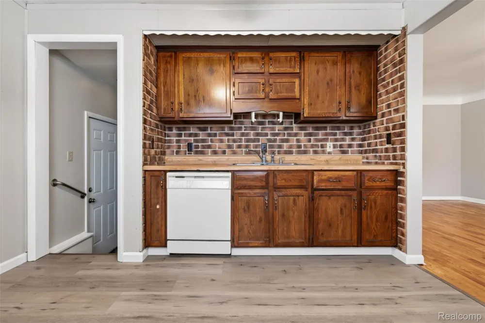 3806 Herrick Street Flint City, MI 48532