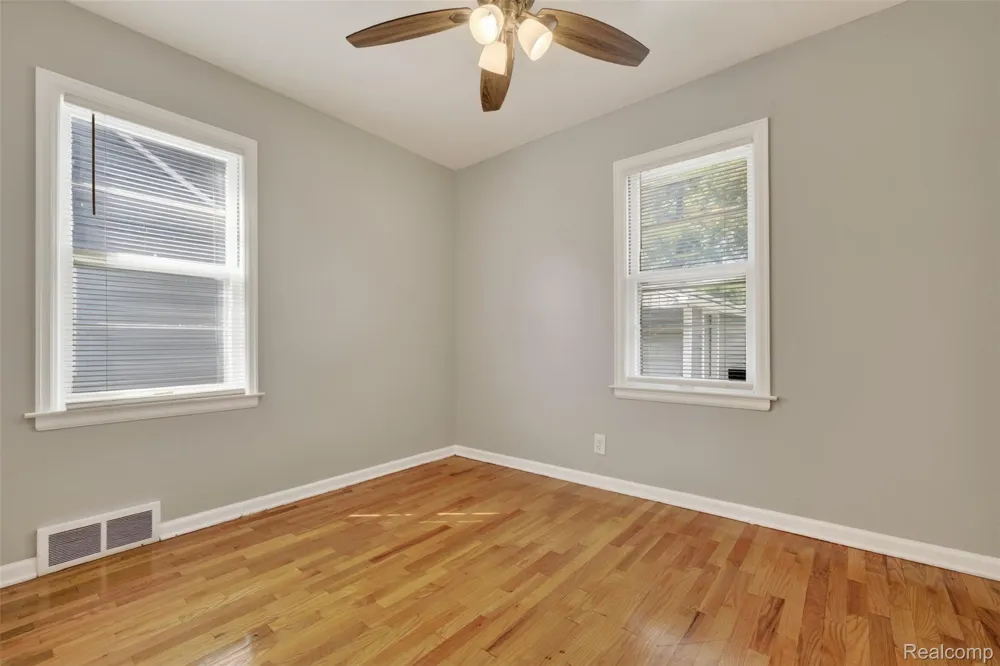 3806 Herrick Street Flint City, MI 48532