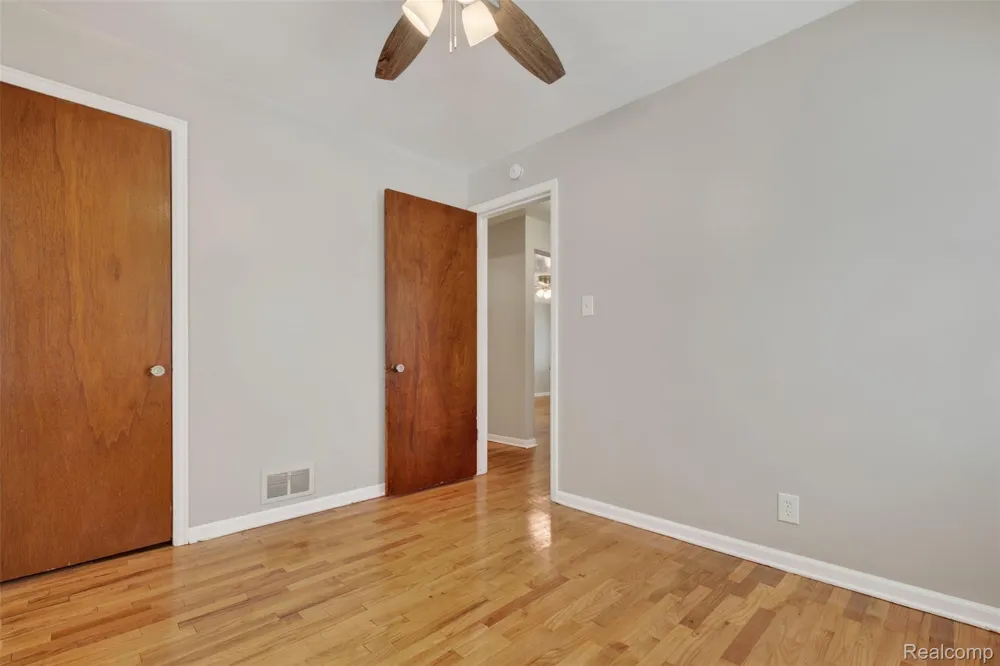 3806 Herrick Street Flint City, MI 48532