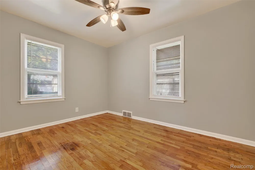 3806 Herrick Street Flint City, MI 48532