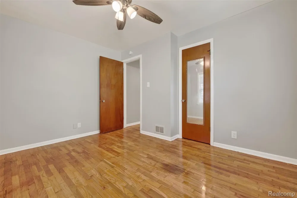 3806 Herrick Street Flint City, MI 48532