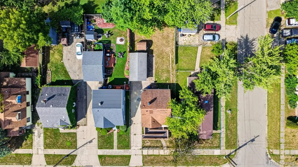 3806 Herrick Street Flint City, MI 48532