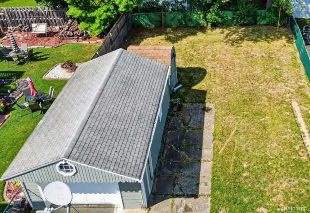 3806 Herrick Street Flint City, MI 48532