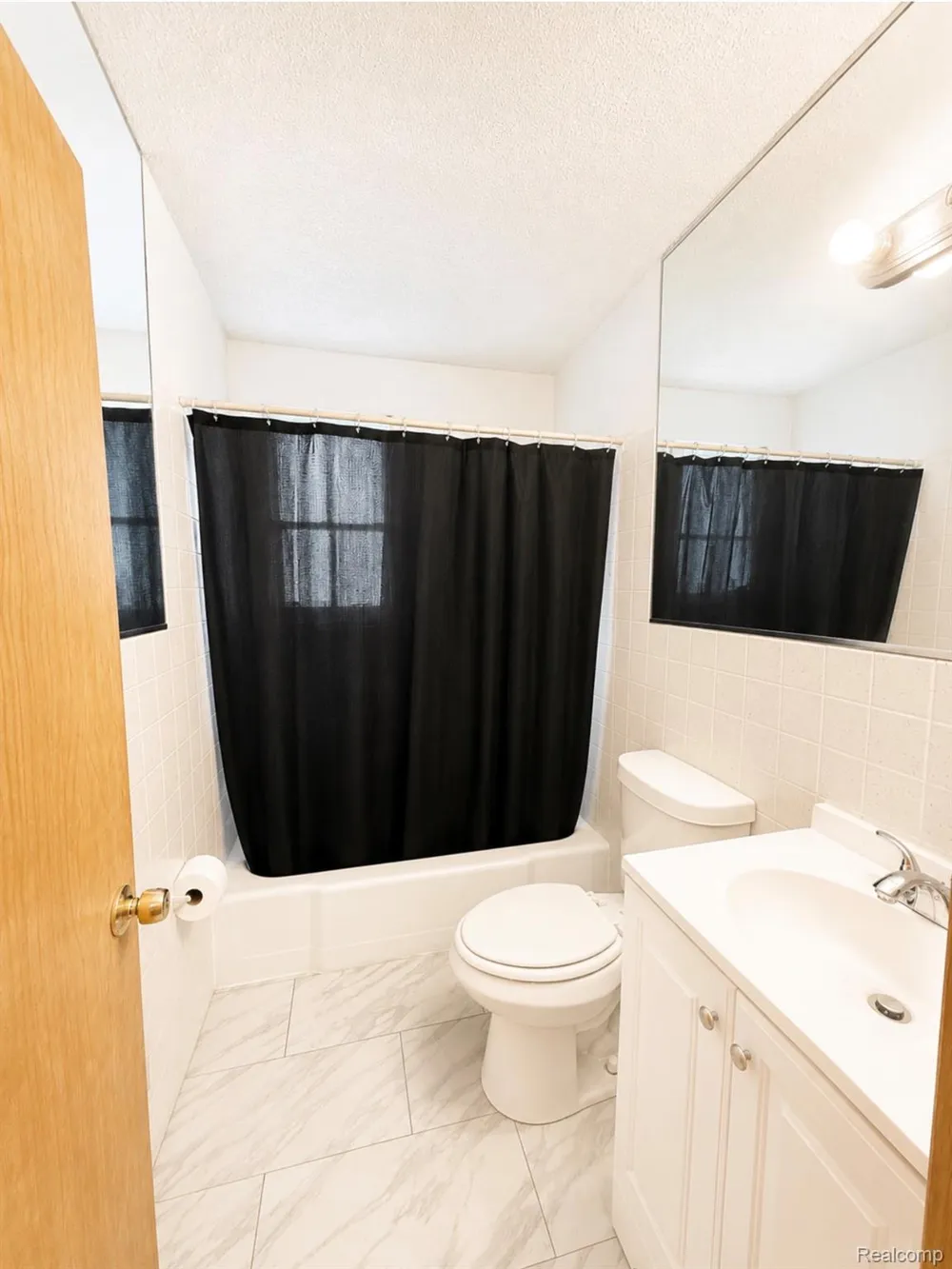 19166 Bentler Street Detroit City, MI 48219