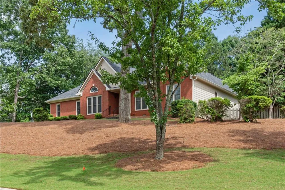 4210 Habersham Way Cumming, GA 30041