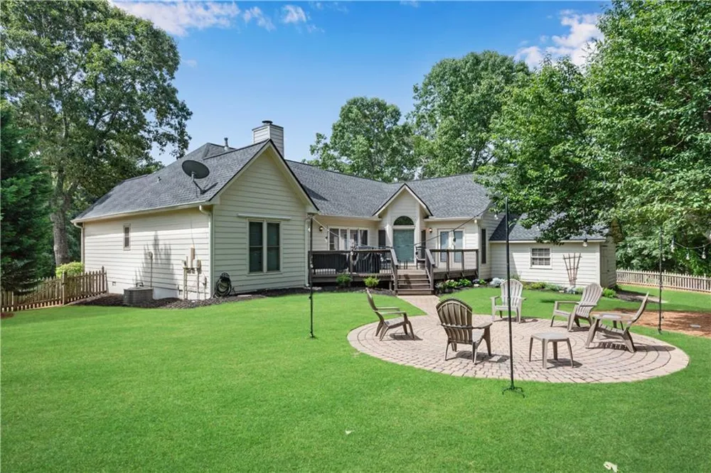 4210 Habersham Way Cumming, GA 30041