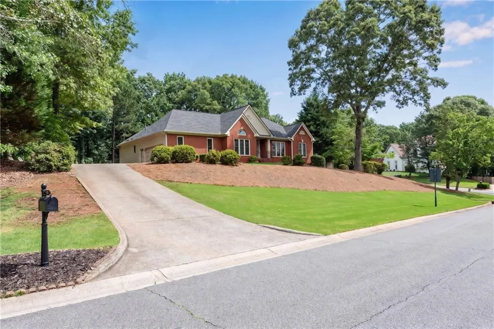 4210 Habersham Way Cumming, GA 30041