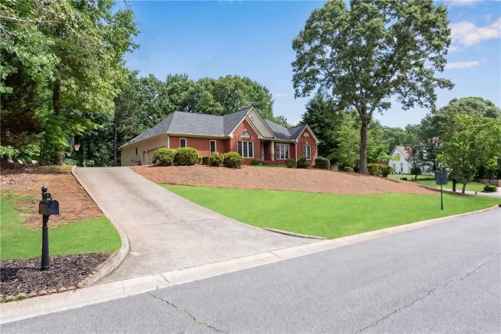 4210 Habersham Way Cumming, GA 30041