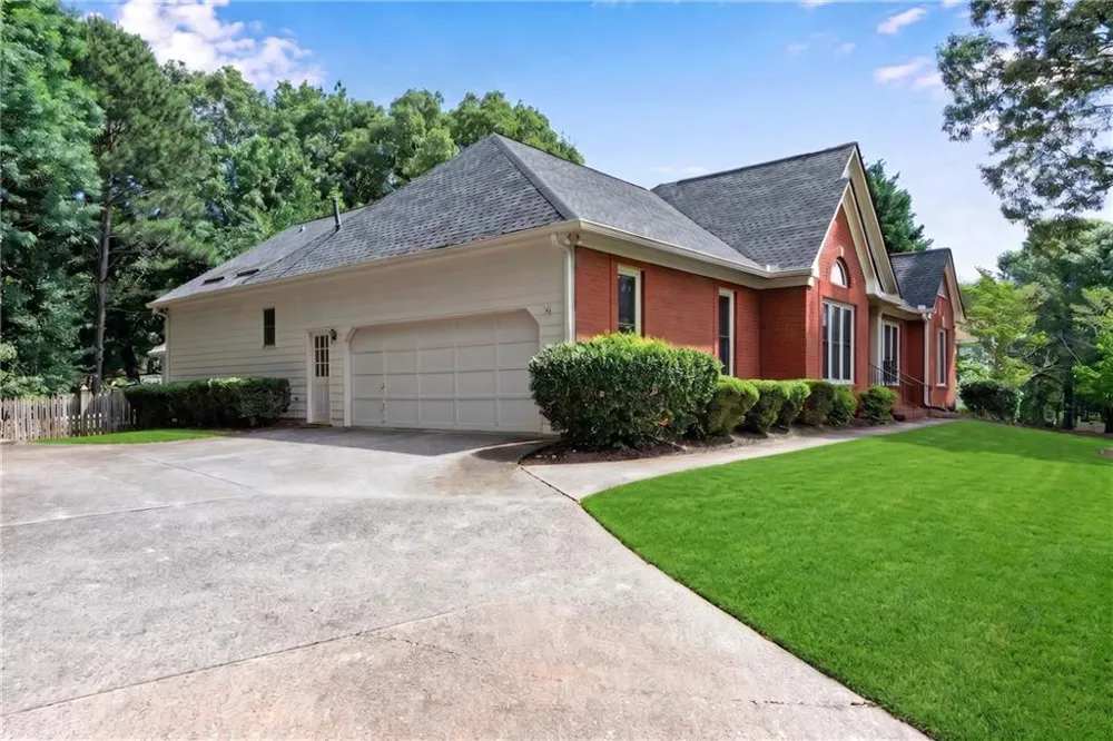 4210 Habersham Way Cumming, GA 30041