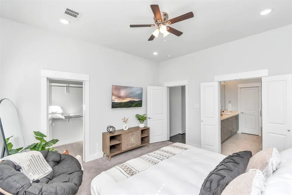 2817 Palm Street Houston, TX 77004