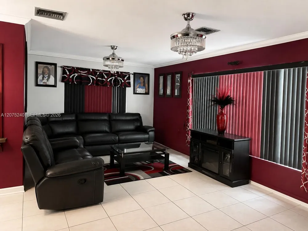 4441 NW 173rd Dr Miami Gardens, FL 33055