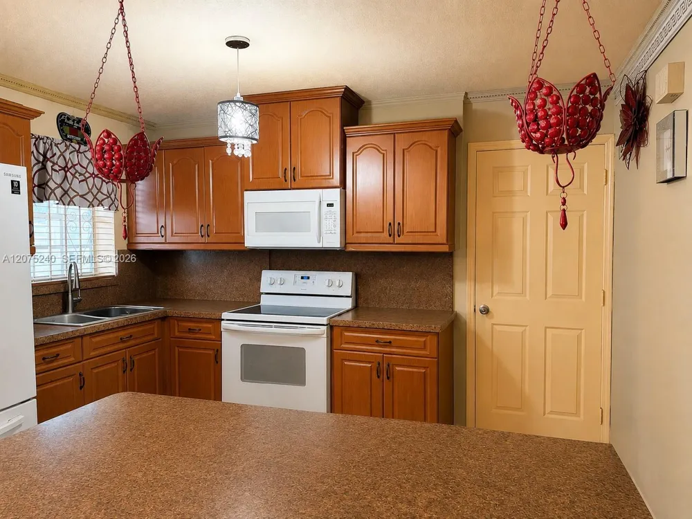 4441 NW 173rd Dr Miami Gardens, FL 33055