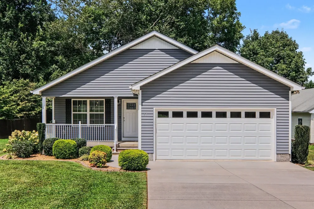 58 Duck Hawk Dr McMinnville, TN 37110