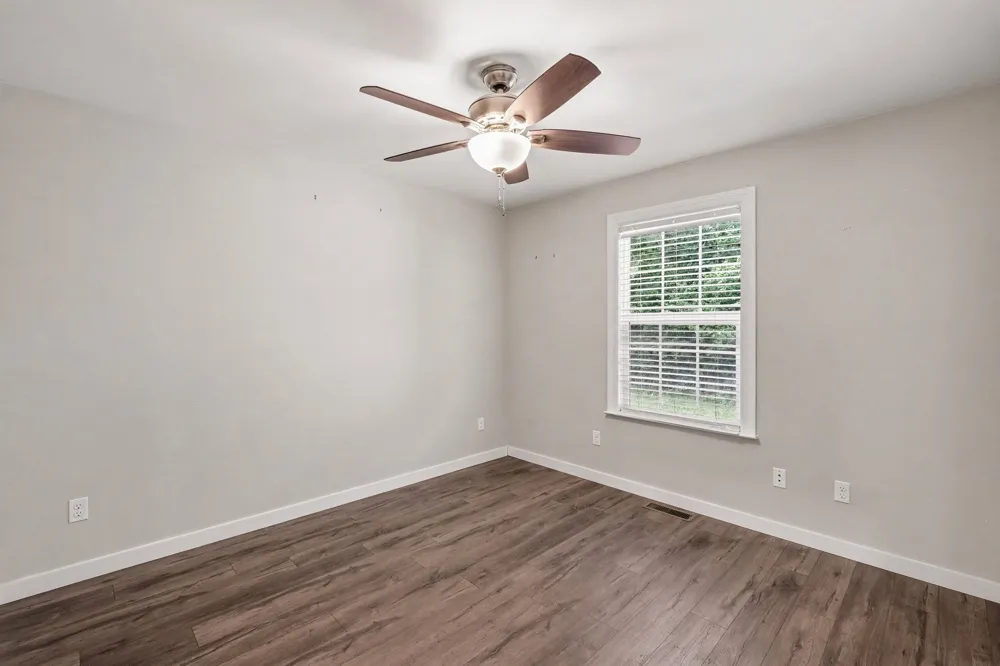 58 Duck Hawk Dr McMinnville, TN 37110