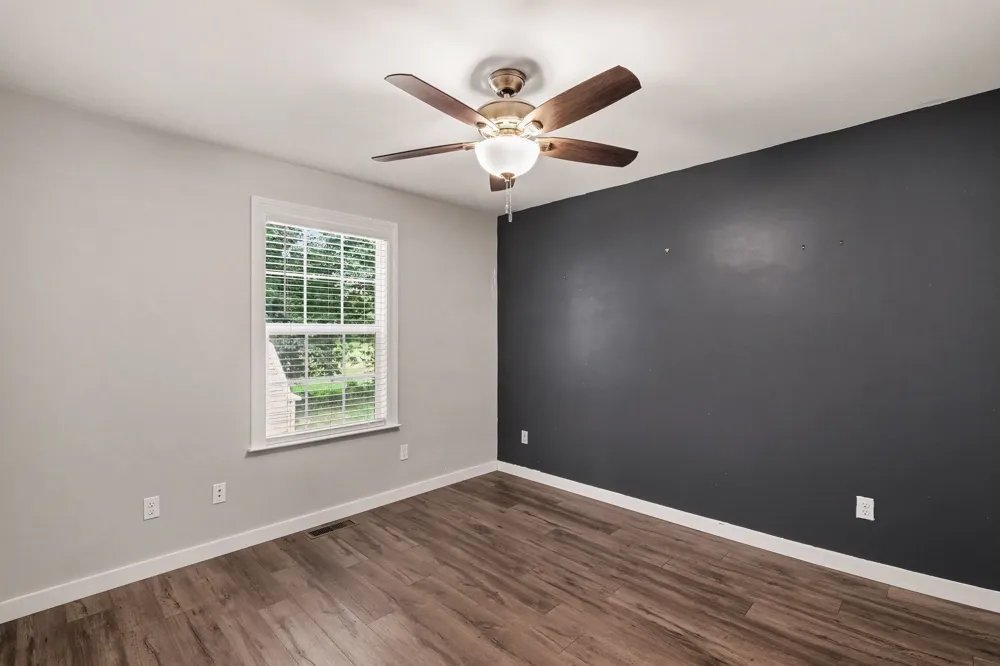 58 Duck Hawk Dr McMinnville, TN 37110