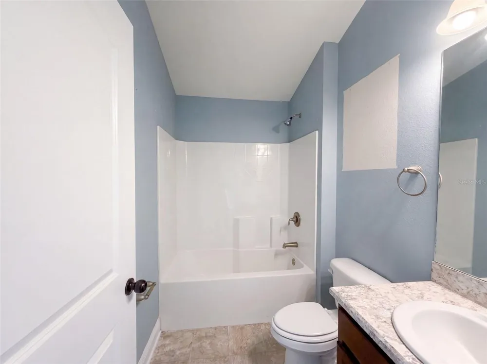 1229 LONGVILLE CIRCLE Tavares, FL 32778