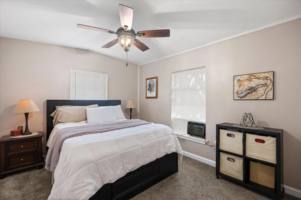 1393 Shady Oaks Circle Glen Rose, TX 76043