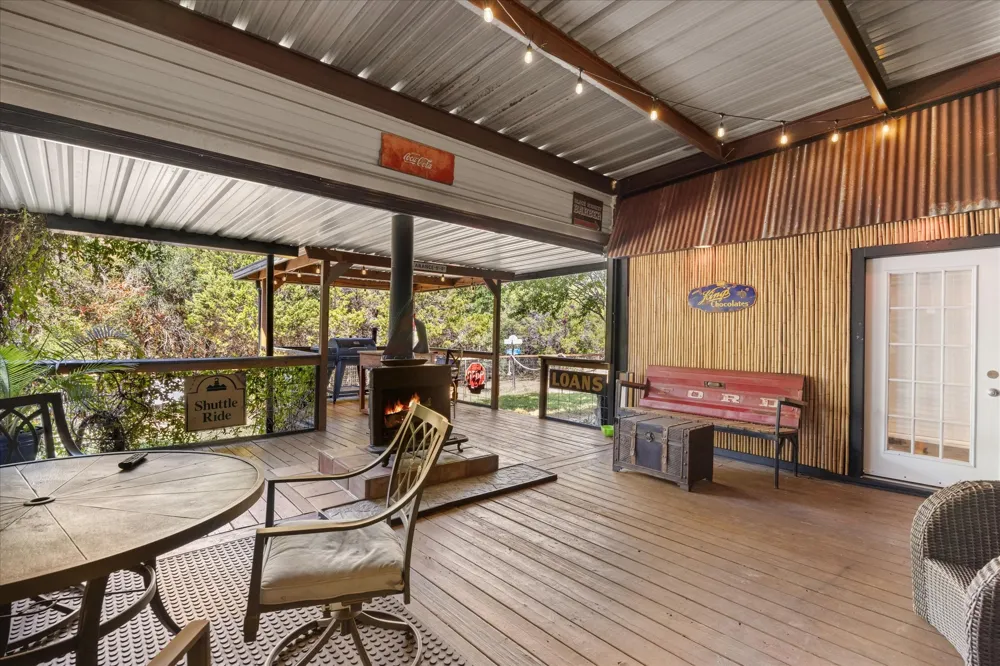 1393 Shady Oaks Circle Glen Rose, TX 76043