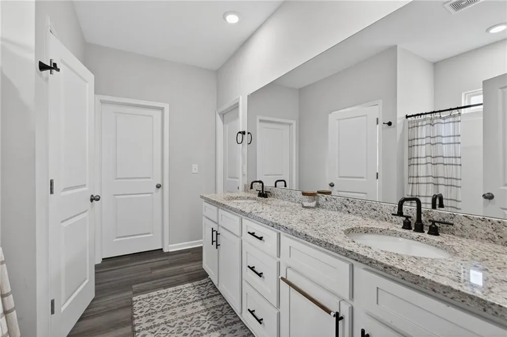 437 Tom Avery Drive Ball Ground, GA 30107