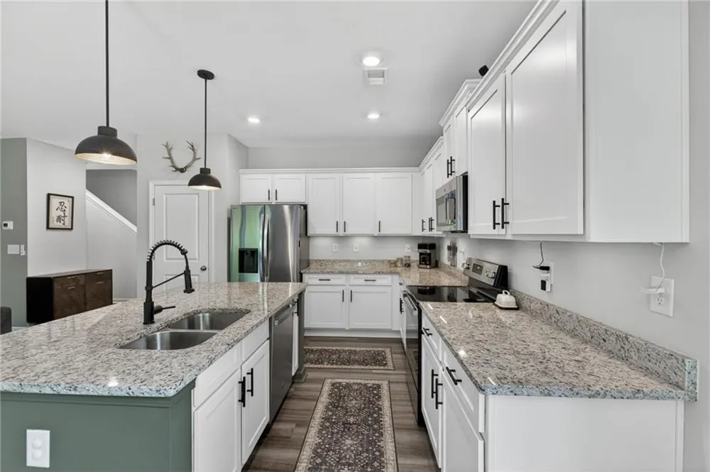 437 Tom Avery Drive Ball Ground, GA 30107