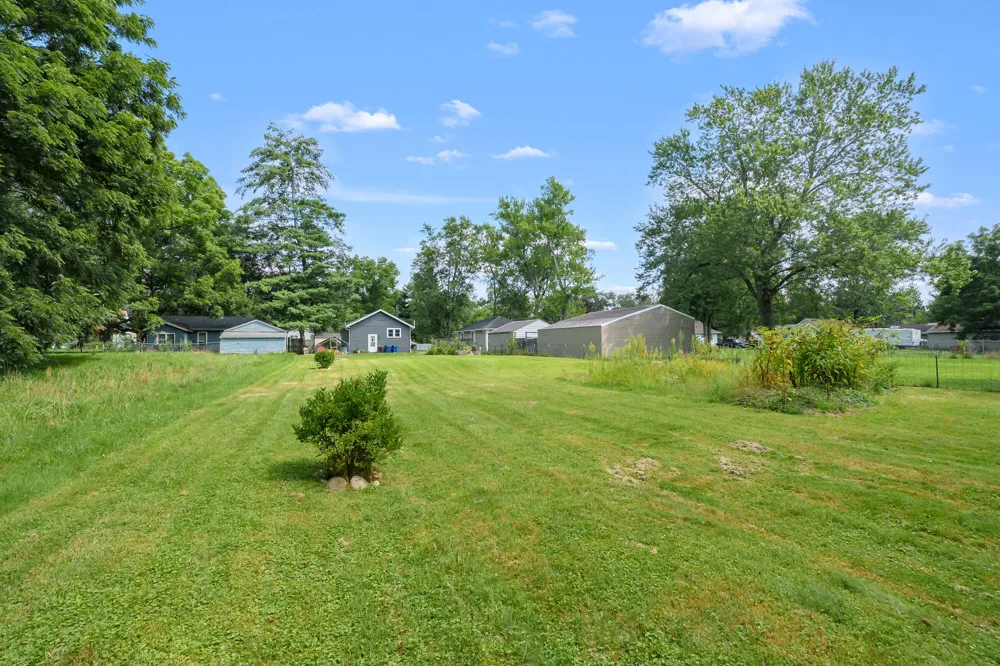 5183 20th Street Kalamazoo, MI 49004