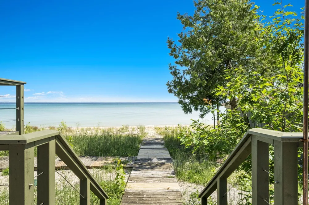 12960 Forest Beach Leelanau Township, MI 49670