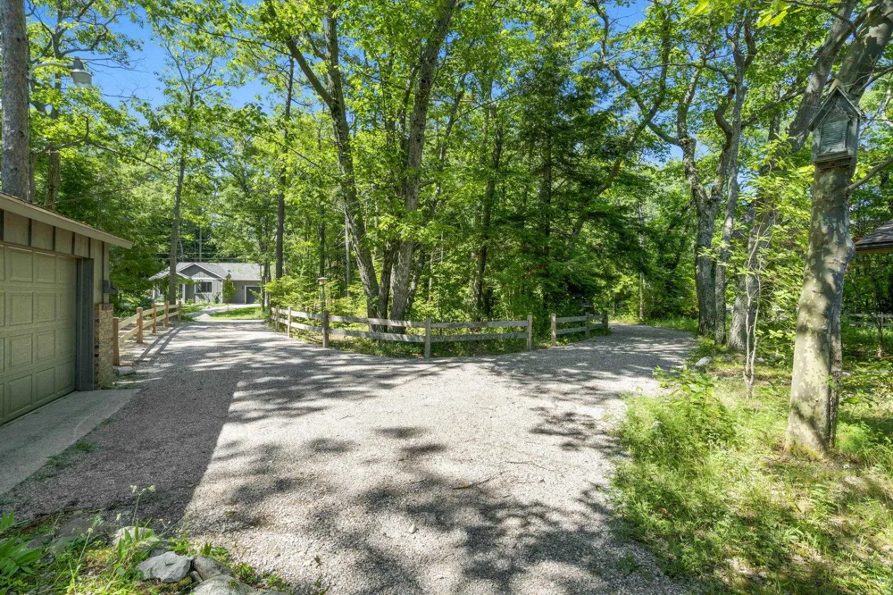 12960 Forest Beach Leelanau Township, MI 49670