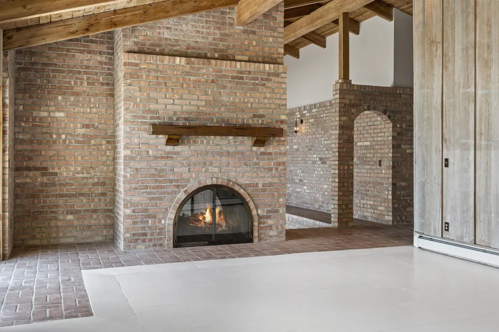 12960 Forest Beach Leelanau Township, MI 49670