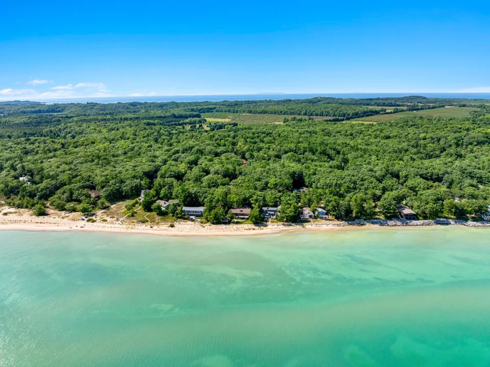 12960 Forest Beach Leelanau Township, MI 49670