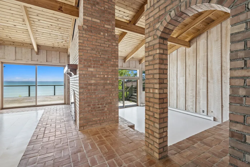 12960 Forest Beach Leelanau Township, MI 49670