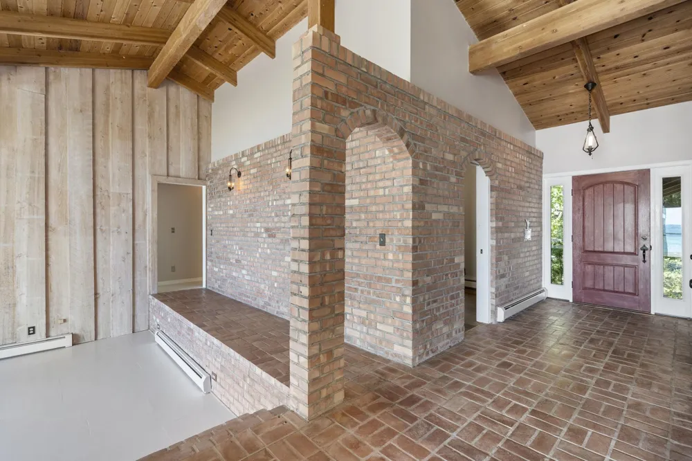 12960 Forest Beach Leelanau Township, MI 49670