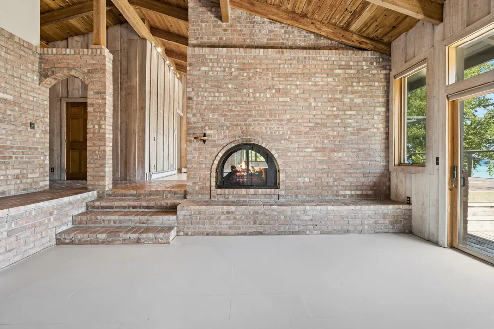 12960 Forest Beach Leelanau Township, MI 49670