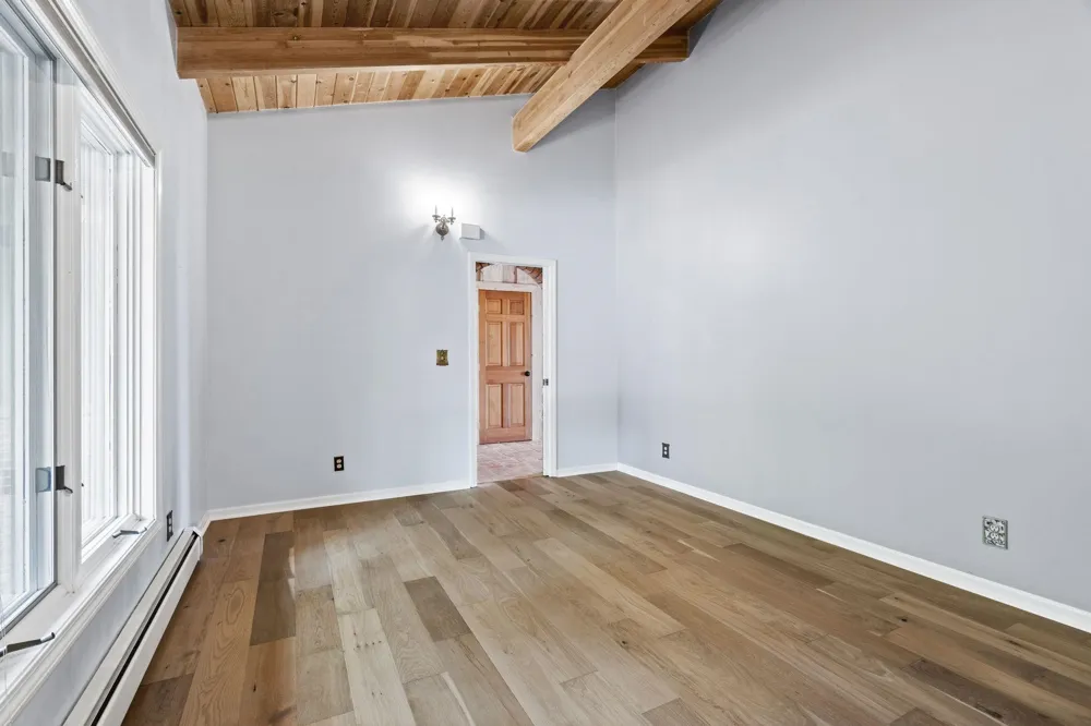 12960 Forest Beach Leelanau Township, MI 49670