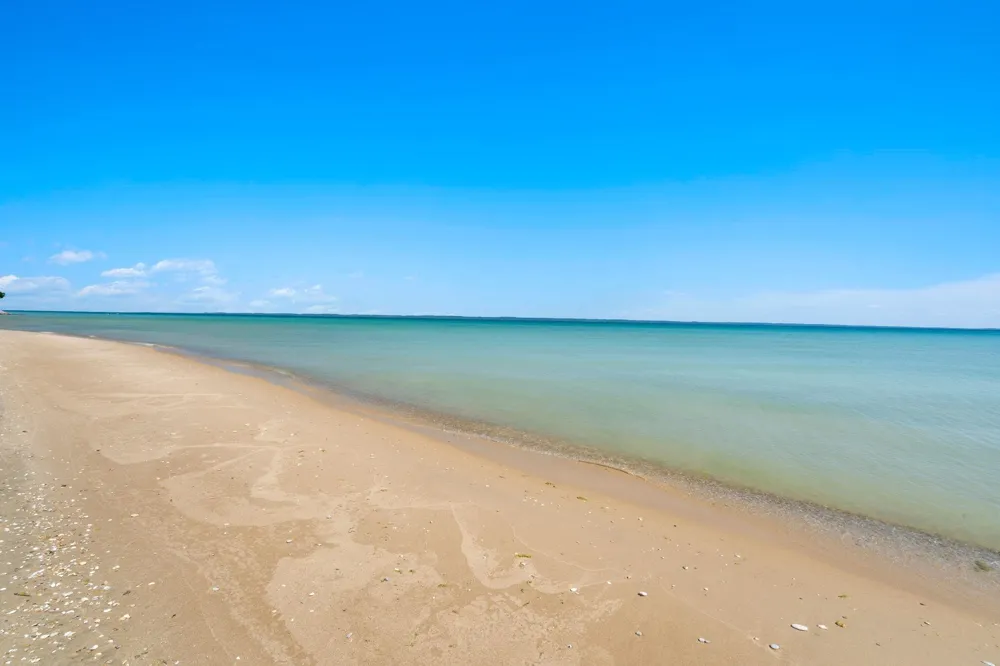 12960 Forest Beach Leelanau Township, MI 49670