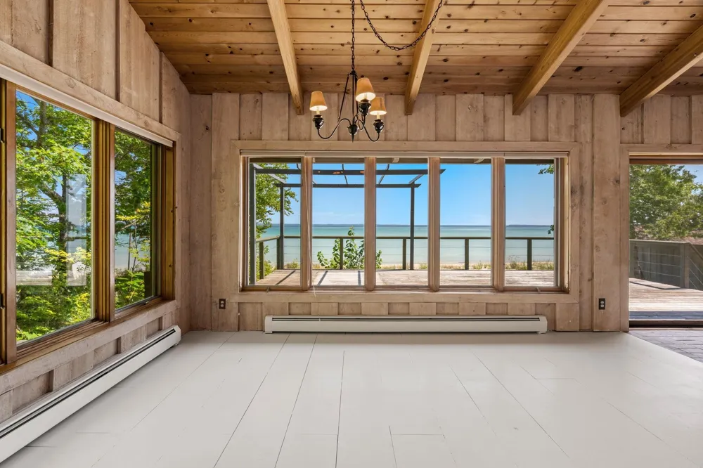 12960 Forest Beach Leelanau Township, MI 49670