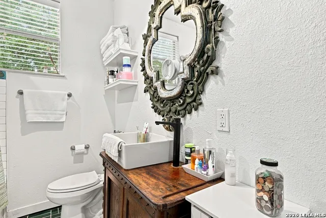 421 ELEANOR AVE San Antonio, TX 78209