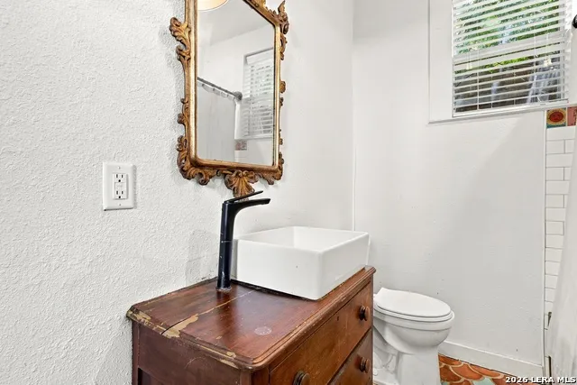 421 ELEANOR AVE San Antonio, TX 78209