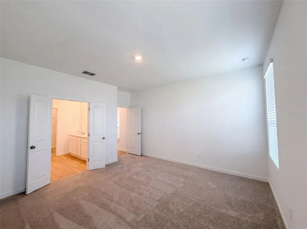 347 PUMA LOOP Groveland, FL 34736