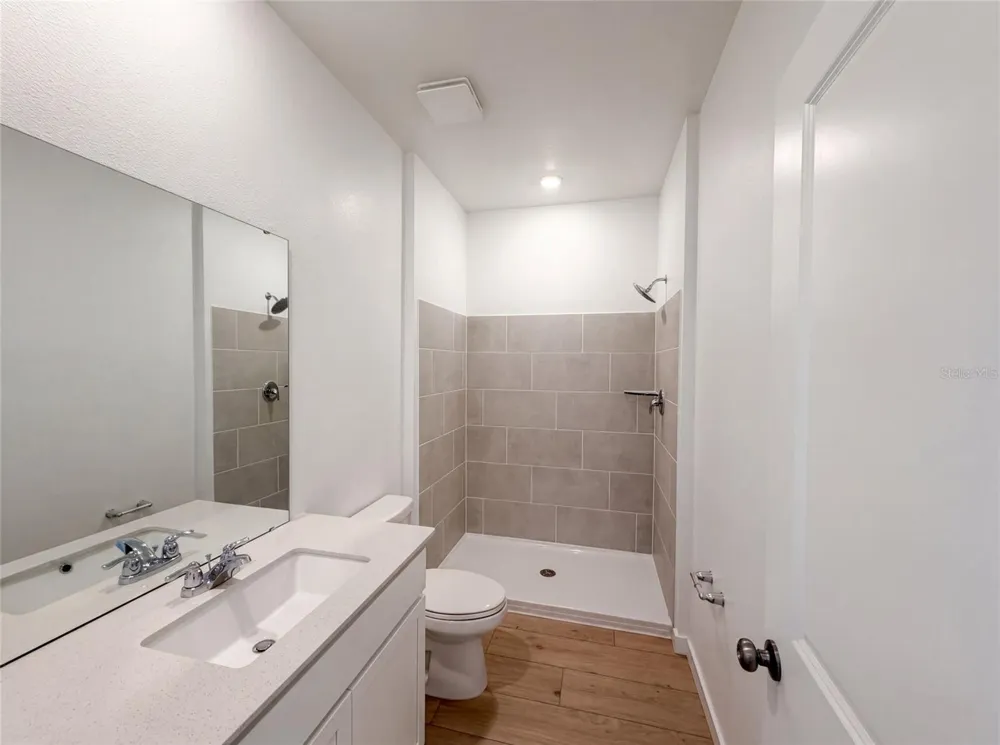 347 PUMA LOOP Groveland, FL 34736