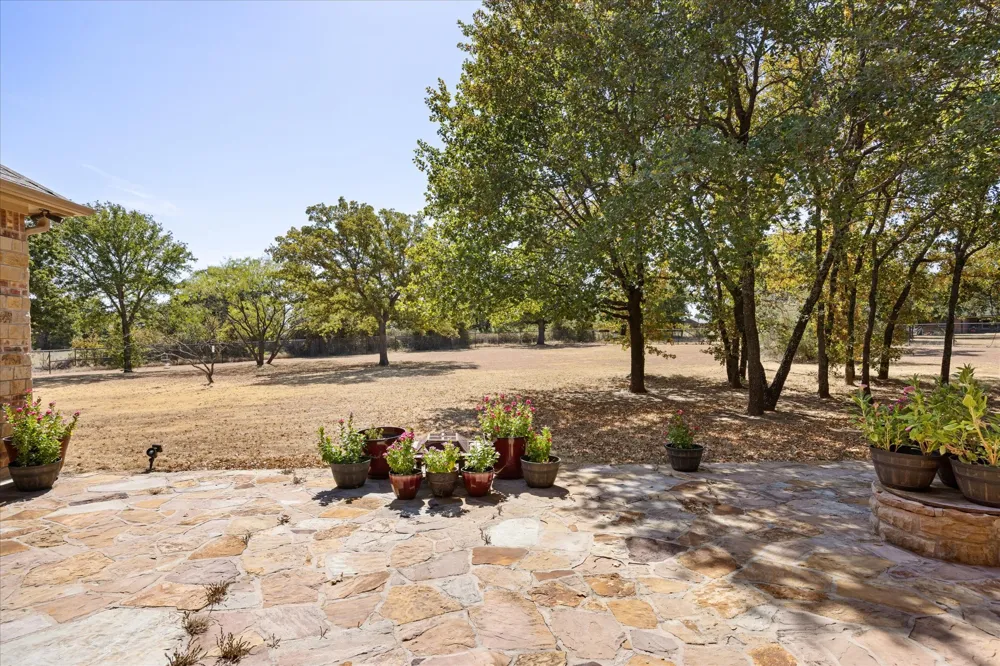 190 Lone Oak Mineral Wells, TX 76067